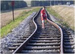 Klick für ein größeres Bild Bild:Durch Wärmeausdehnung verbogener Schienenstrang